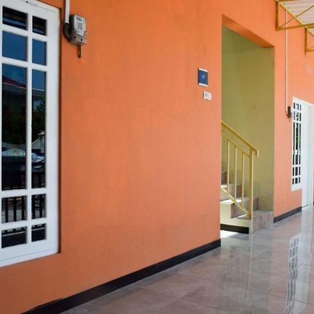 Reddoorz Near Sam Poo Kong 2 Otel Semarang Dış mekan fotoğraf